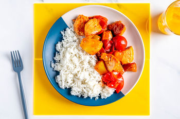 1–2–3-Kinderrezept: Hähnchen süßsauer mit Basmatireis (2 Port.)
