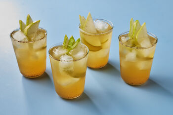 Winter Mix & Match | Pear & Spice Kombucha Kit, Serves 4