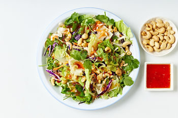 Cashew & Sweet Chilli Salad Kit, Serves 2