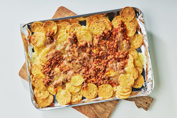 Cheesy Beef Nacho Kit, Serves 2