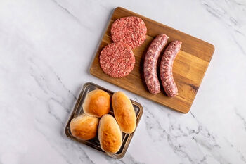 BUNDLE: Zutaten für den schnellen Grillabend (2 Burger & 2 Hotdogs)