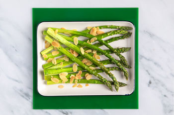 1–2–3 Mix & Match: Geroosterde groene asperges met amandelen (2 porties)