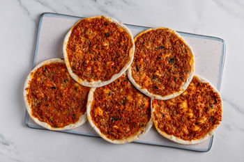 Turkse pizza met rundvlees (Lahmacun; 350g - 5 stuks)
