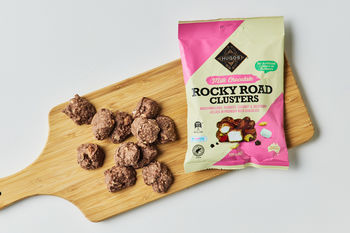 Hugos Milk Chocolate Rocky Road Clusters, 120g