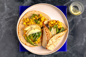 1–2–3-Lunchrezept: Schnelle Kichererbsen-Salat-Wraps (2 Port.)