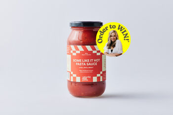 Saturday Night Pasta 'Some Like It Hot' Pasta Sauce, 500g