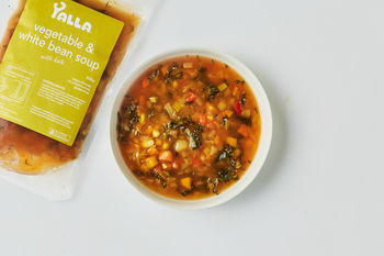 Yalla Vegetable & White Bean Soup with Kale, 650g