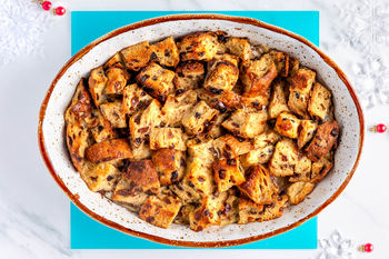 1–2–3-Frühstücksrezept: Panettone-Brotpudding mit Joghurt (4 Port.)