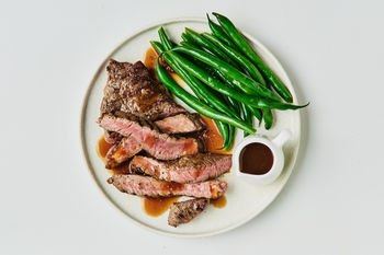 Steak, Gravy & Green Beans Kit, Serves 2