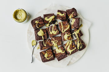 DIY Bake | Pistachio Papi Swirl Brownies, Makes 12-16