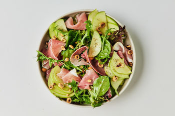 Apple, Prosciutto & Hazelnut Salad Kit, Serves 2