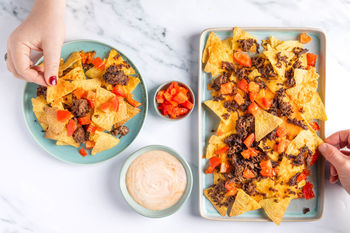 Get-together: Loaded Nachos mit Dip (2 Port.)