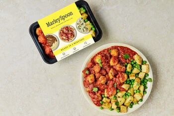 Chicken Parmi Bites with Roast Potatoes and Minted Peas, 320g
