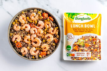 Supersnel: Quinoa-kikkererwten-bowl & garnalen (1-2 porties)