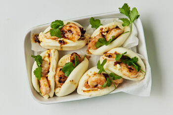 Sriracha Prawn Bao Bun Kit, Serves 2