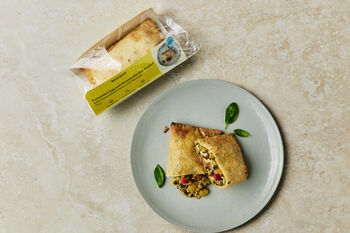 Scrambled Egg, Caramelised Onion & Mozzarella Hot Pocket, 2x120g