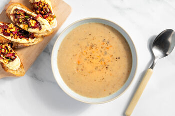 Champignonsoep met camembert-crostini (2 porties)