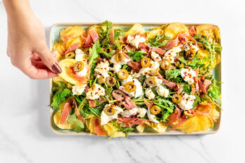 Soggy chips met burrata en prosciutto (2 porties)