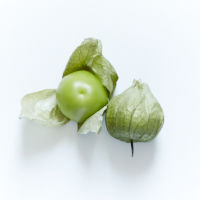 ½ lb tomatillos