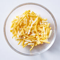 4 oz shredded cheddar-jack blend