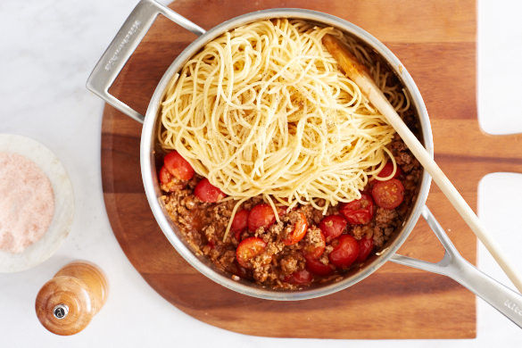 Summer Spaghetti Bolognese with Olives and Basil | Marley Spoon