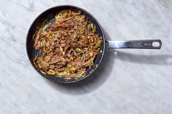 Hoisin Beef Sloppy Joe with Gochujang-Peanut Slaw | Marley Spoon