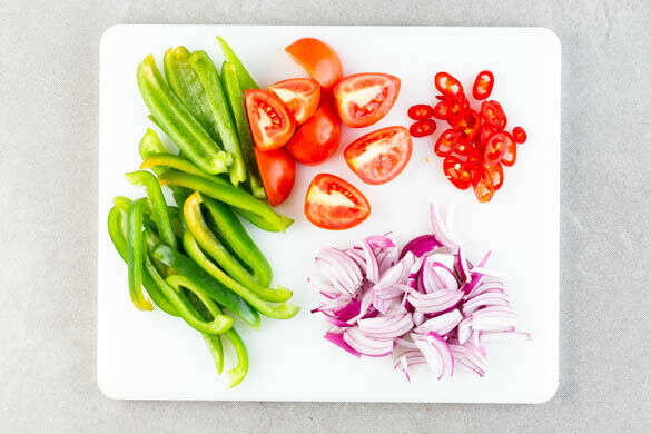 Gemüsepfanne und Marley Lomo | würziger Rindfleisch Spoon saltado mit 650kcal: