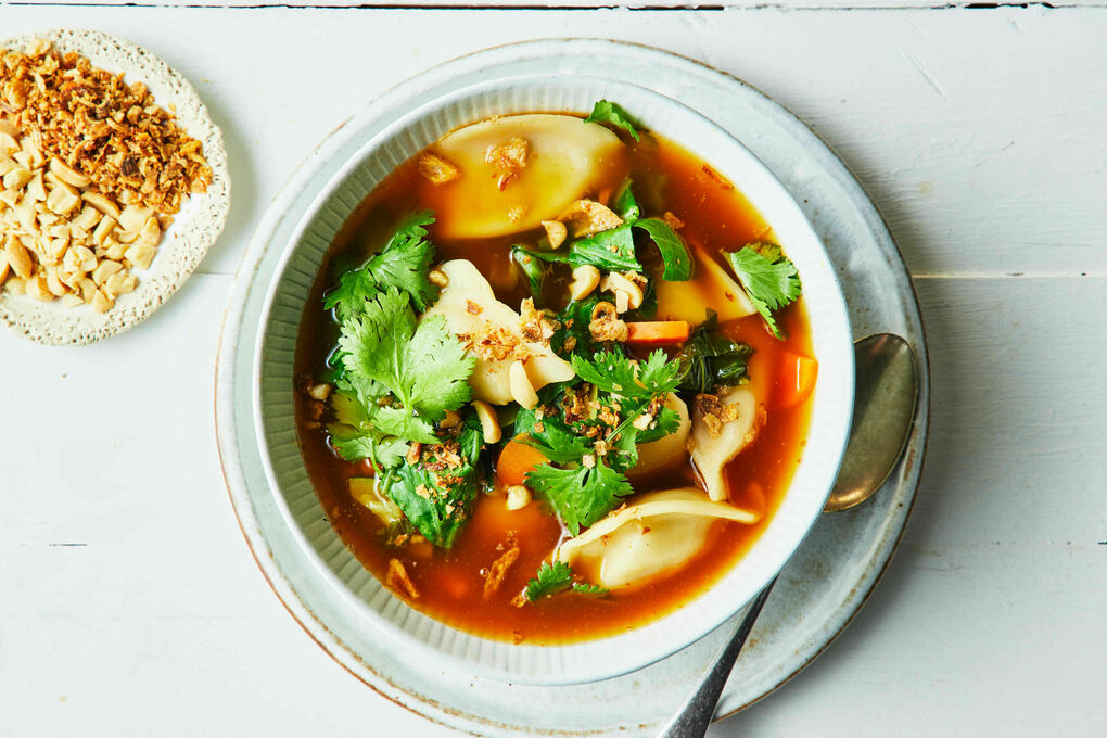 20-Minute Spicy Pork Dumplings with Gochujang Soup, Vegies & Peanuts |  Marley Spoon