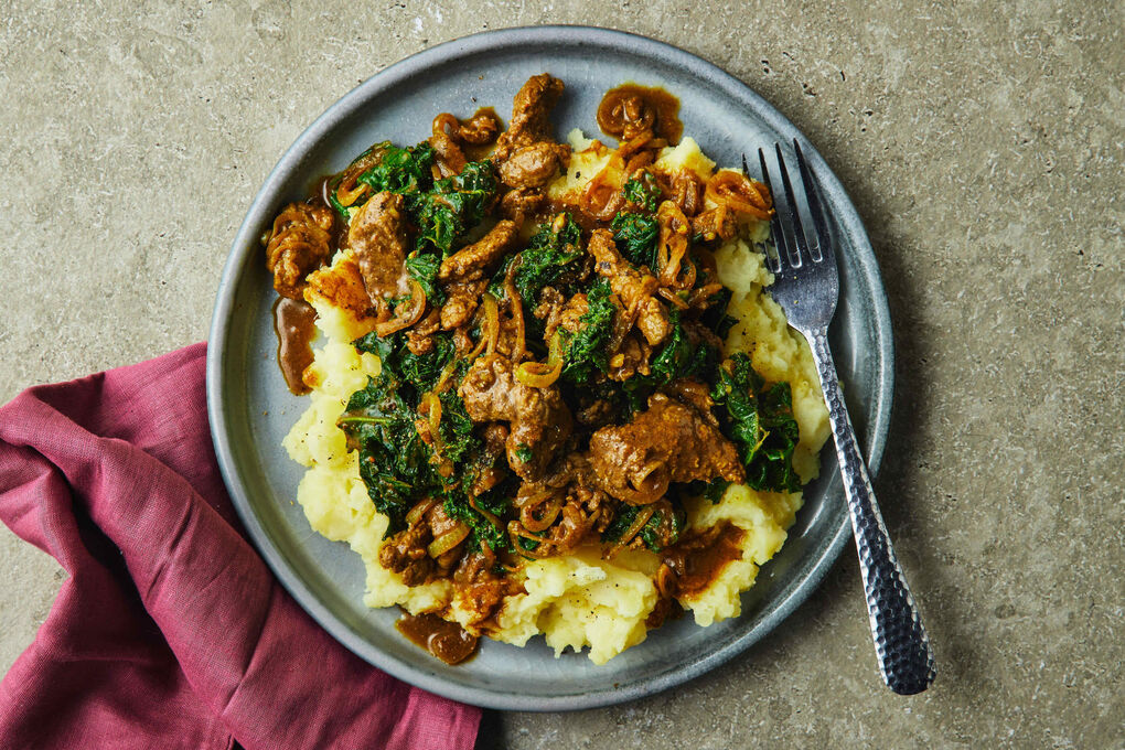 https://marleyspoon.com/media/recipes/114215/main_photos/large/curried_beef_kale-f1bcc6958c8e8e5bba2119c4108bdb86.jpeg