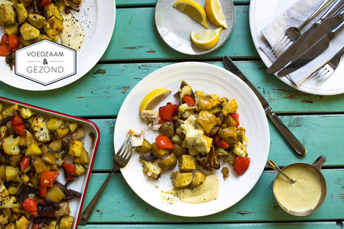 Klem Menagerry Voorlopige Simpele tandoori kip met bloemkool en aardappeltjes | Marley Spoon