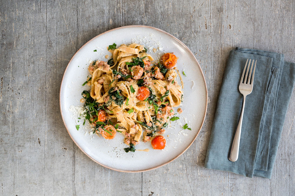 Fantastische pasta met spekjes en spinazie in balsamico-roomsaus | Marley  Spoon