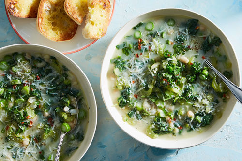 Spring Vegetable Soup with Parsley Pesto Garlic Bread