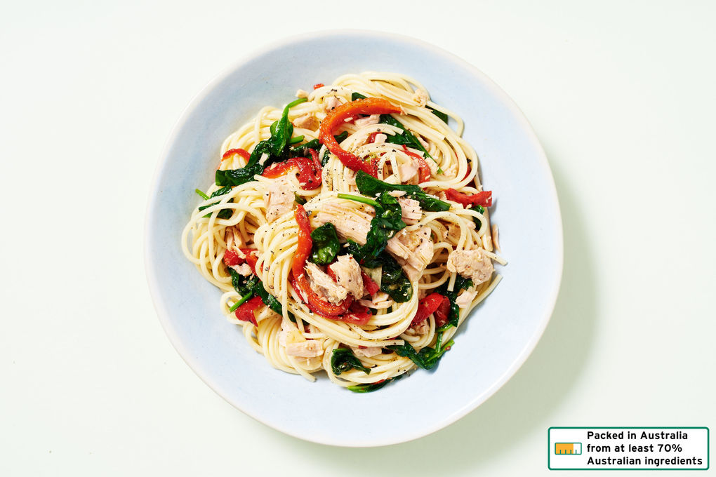 Chilli Tuna Spaghetti with Sweet Capsicum and Spinach | Dinnerly