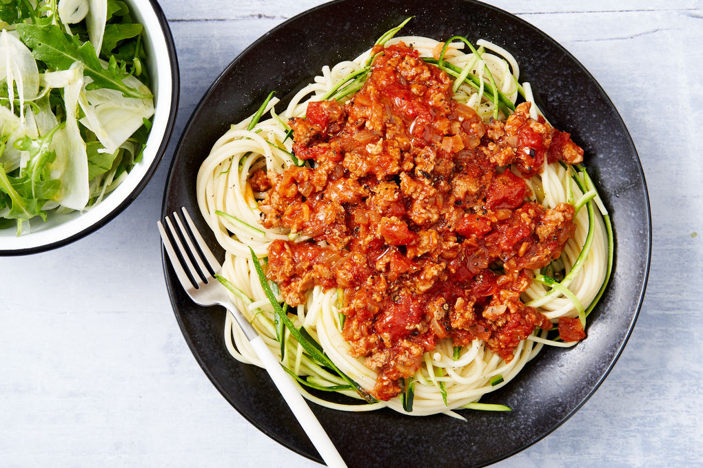 Pork Spaghetti Bolognese with Fennel and Rocket Salad | Marley Spoon