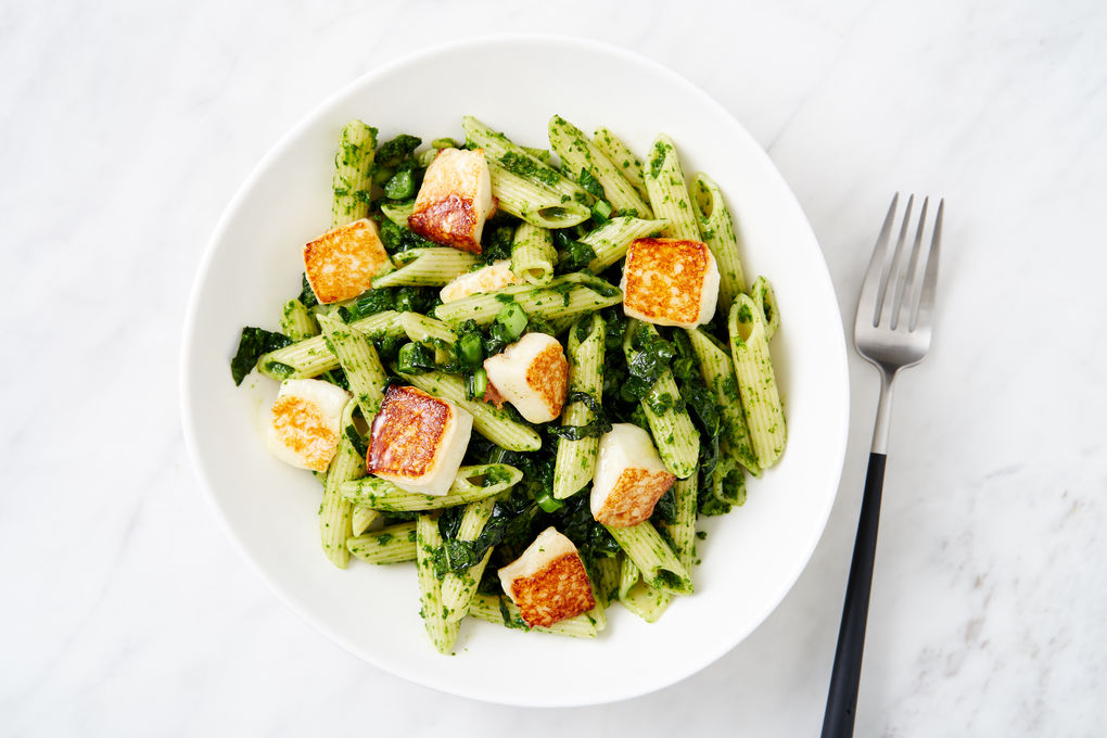 Spinach Pesto and Haloumi P... with Basil, Almonds and Kale | Marley Spoon