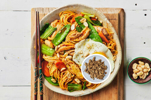Fast Spicy Mushroom 'Meat' Mie Goreng