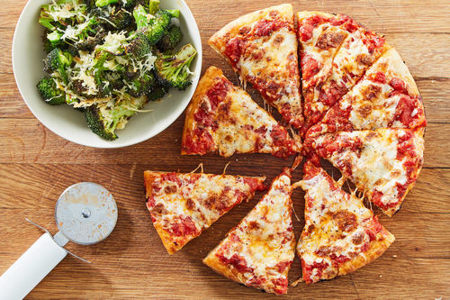 Deep Dish Sausage Skillet Pizza