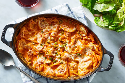 Creamy Baked Tortelloni & Peas
