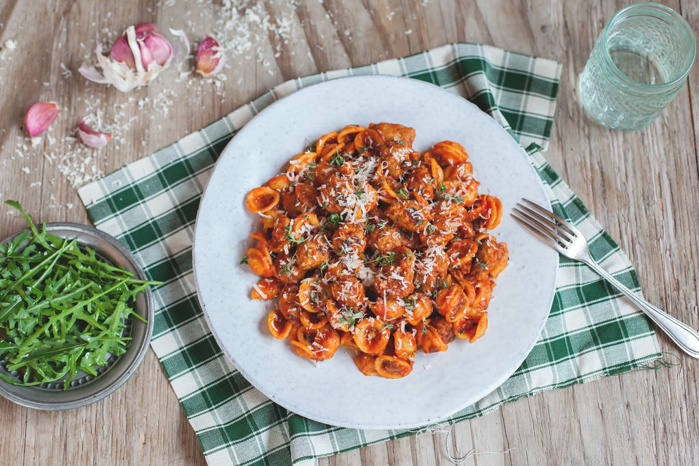 Orecchiette mit Salsiccia- Bolognese und getrockneten Steinpilze | Marley  Spoon