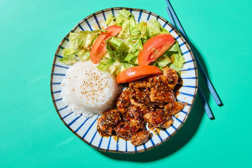 Sirloin Steak Strip Teriyaki & Sesame Salad