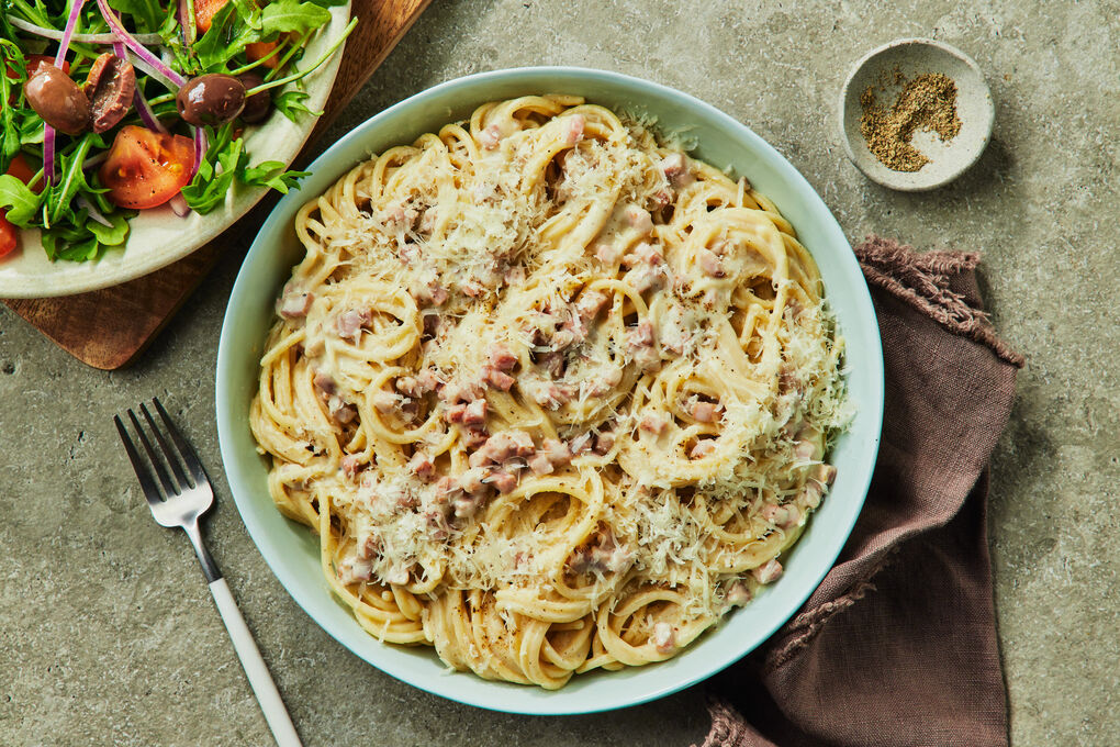 Creamy spaghetti carbonara sales