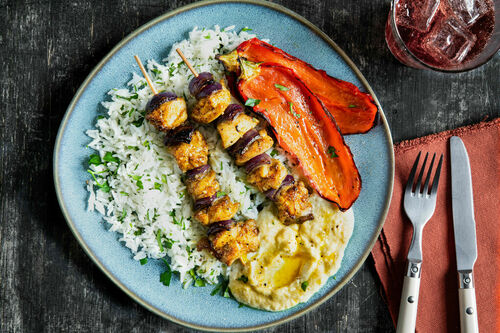 Hähnchen-Kebab mit gegrillter Paprika