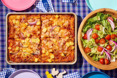 Family Friendly! Hawaiian Pan Pizza