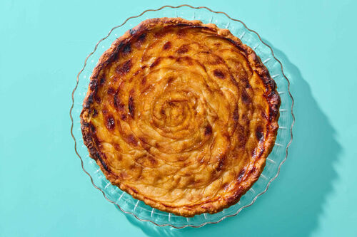 Fall Vibes! Apple Tart with Apricot Glaze