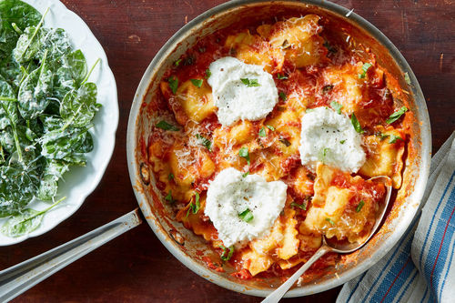 Tomato-Parsley Skillet Ravioli