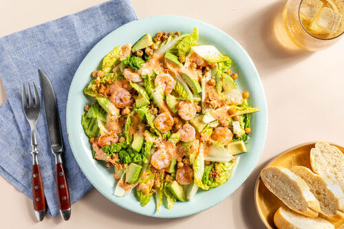 Maaltijdsalade met avocado en garnalen