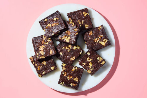 Classic Walnut Brownies