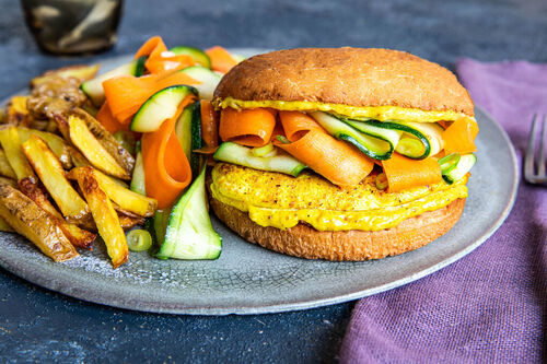 Asiatischer Hähnchen-Burger