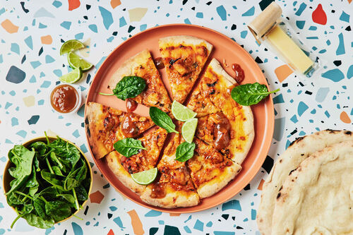 Easy Butter Chicken Pizzas