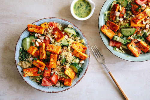 Couscousbowl met Griekse grillkaas